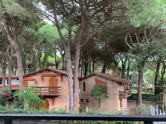 Hotel Logonovo Llido Degli Estensi Kültér fotó
