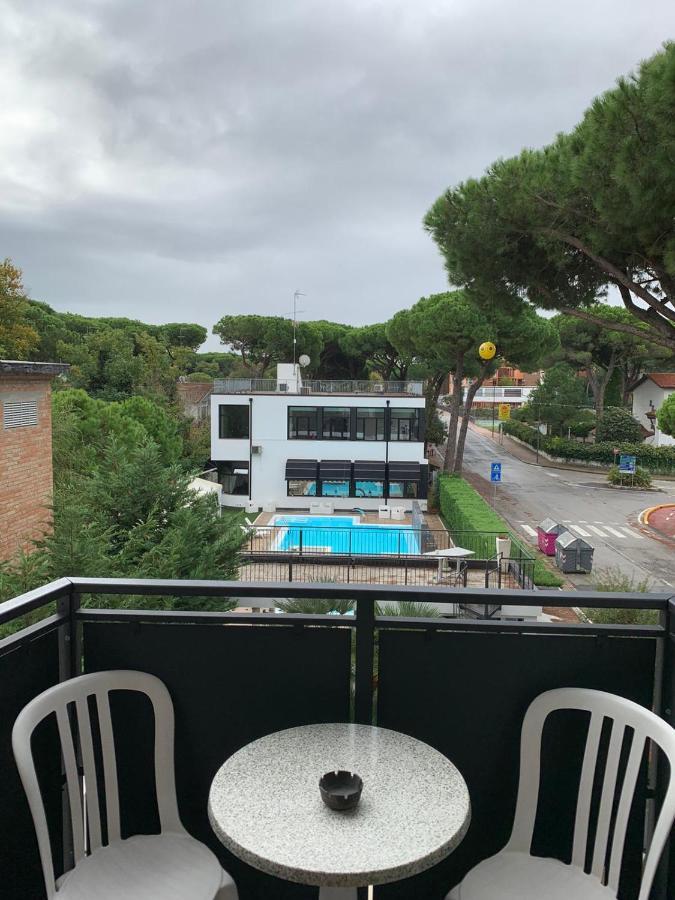 Hotel Logonovo Llido Degli Estensi Kültér fotó