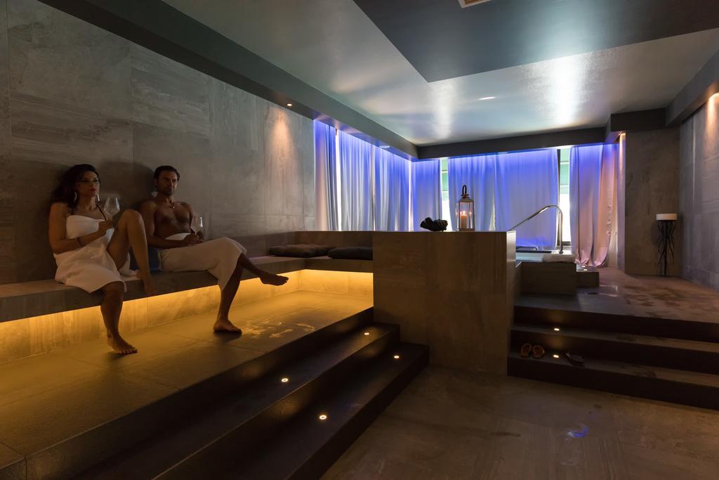 Hotel Logonovo Llido Degli Estensi Kültér fotó