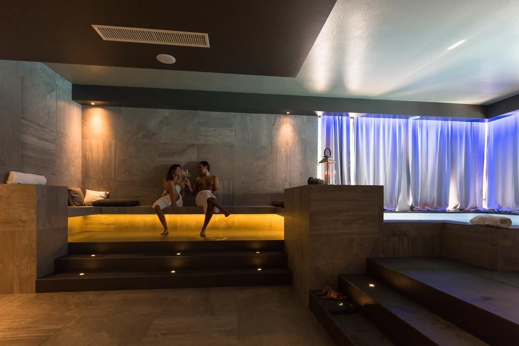 Hotel Logonovo Llido Degli Estensi Kültér fotó