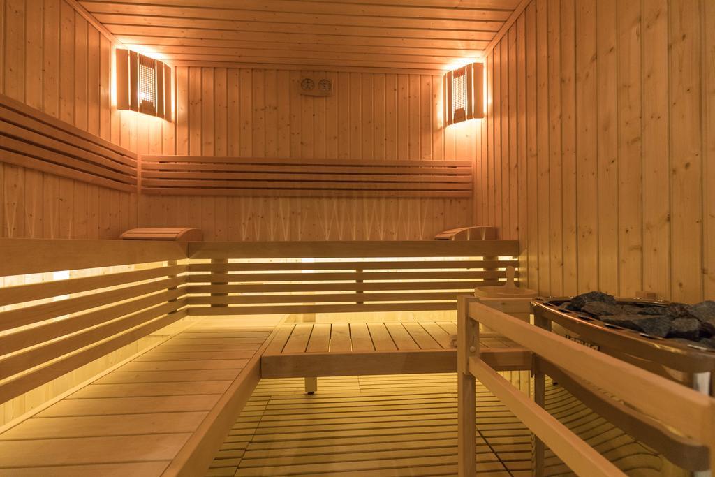 Hotel Logonovo Llido Degli Estensi Kültér fotó