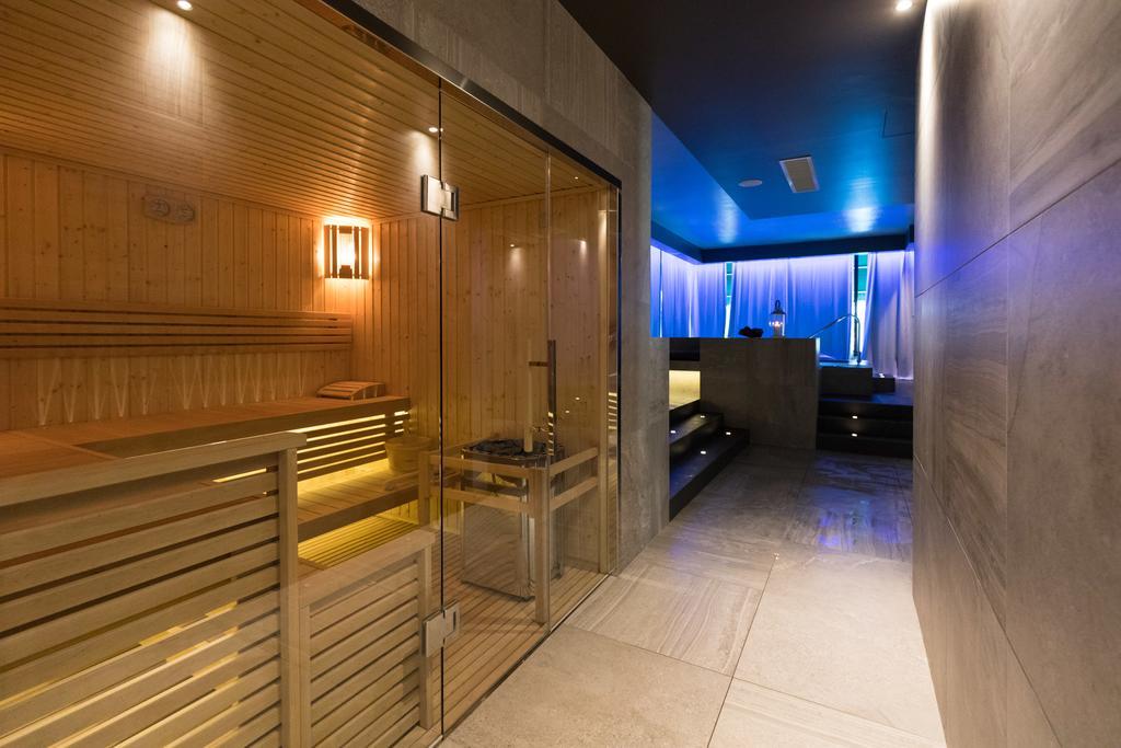 Hotel Logonovo Llido Degli Estensi Kültér fotó