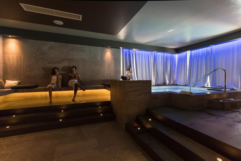 Hotel Logonovo Llido Degli Estensi Kültér fotó