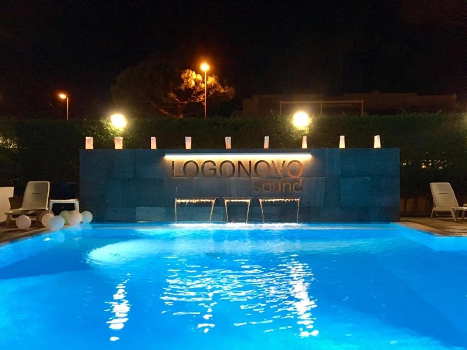 Hotel Logonovo Llido Degli Estensi Kültér fotó