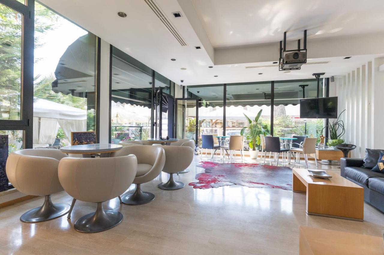 Hotel Logonovo Llido Degli Estensi Kültér fotó